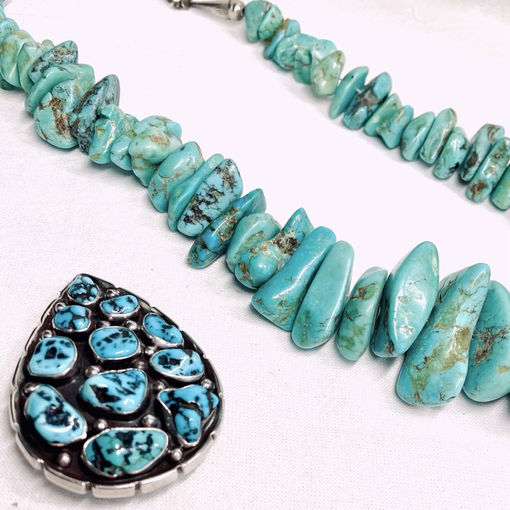 Turquoise & Silver Bolo Tie